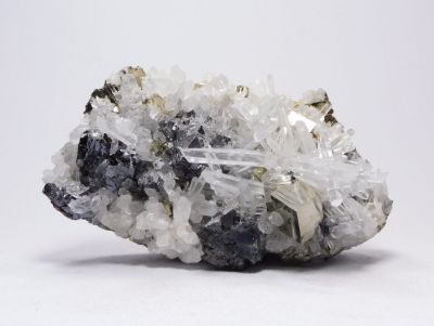 Topaz zlatý - Ouro Preto, Brazílie